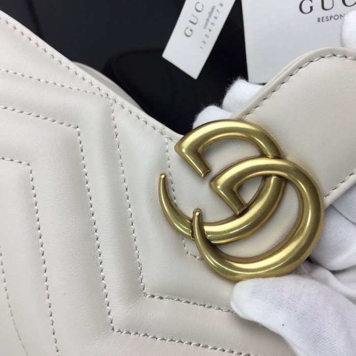 G*u*i gg marmont small matelassé shoulder bag white