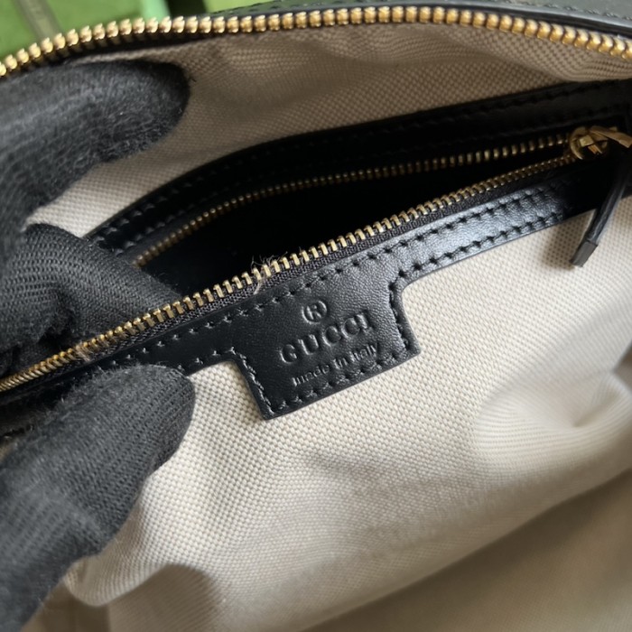 G*u*i gg matelassé leather top handle bag black ‎702242