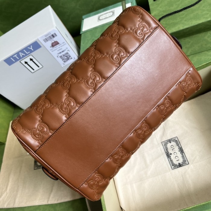 G*u*i gg matelassé leather top handle bag brown 702242