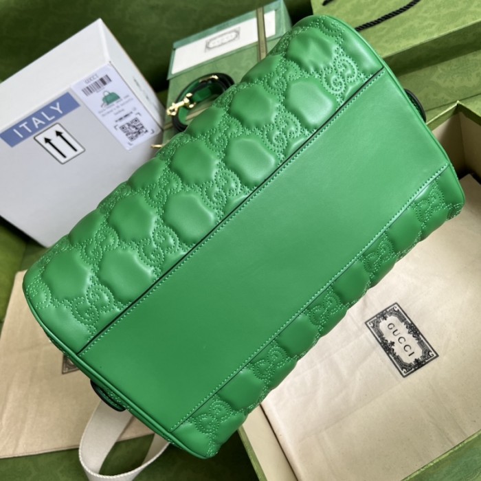 G*u*i gg matelassé leather top handle bag green 702242