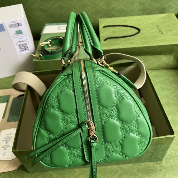 G*u*i gg matelassé leather top handle bag green 702242