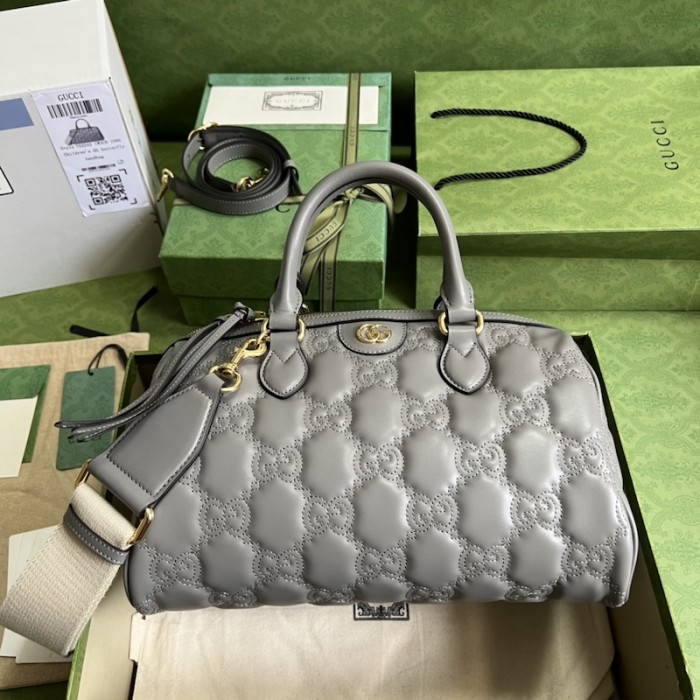 G*u*i gg matelassé leather top handle bag grey ‎702242