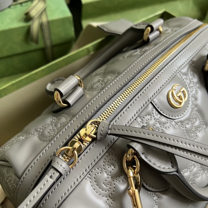 G*u*i gg matelassé leather top handle bag grey 702242