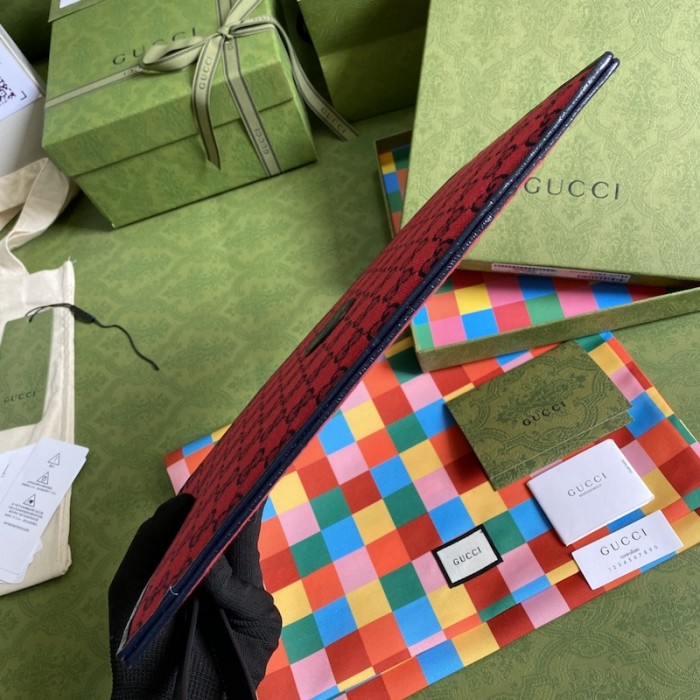 G*u*i gg multicolour pouch red 657581
