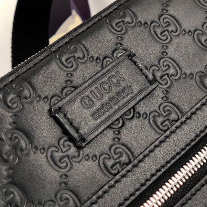 G*u*i signature messenger black bag ‎406410