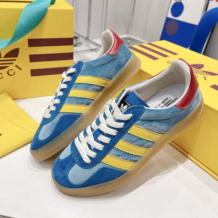 Ad*s x g*u*i gazelle sneaker blue