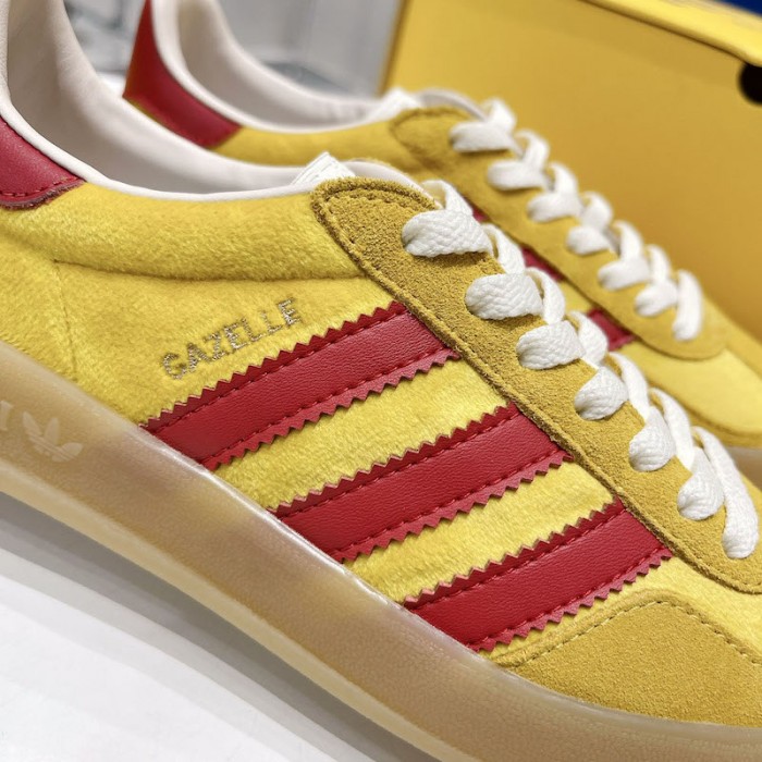 Ad*s x g*u*i gazelle sneaker yellow
