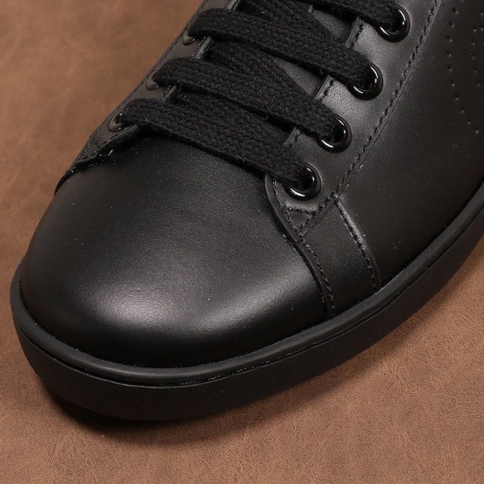 G*u*i ace sneaker with interlocking g 599147 black