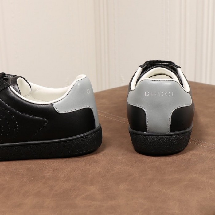 G*u*i ace sneaker with interlocking g 599147 black