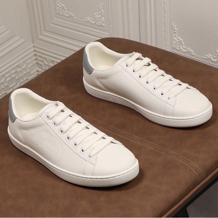 G*u*i ace sneaker with interlocking g ‎599147 white / grey
