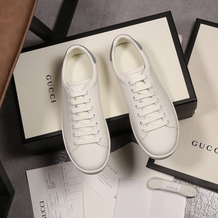 G*u*i ace sneaker with interlocking g 599147 white / grey