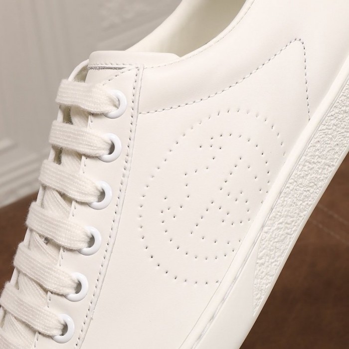 G*u*i ace sneaker with interlocking g 599147 white / red