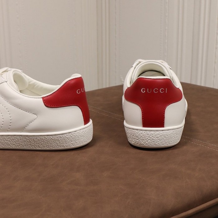 G*u*i ace sneaker with interlocking g 599147 white / red