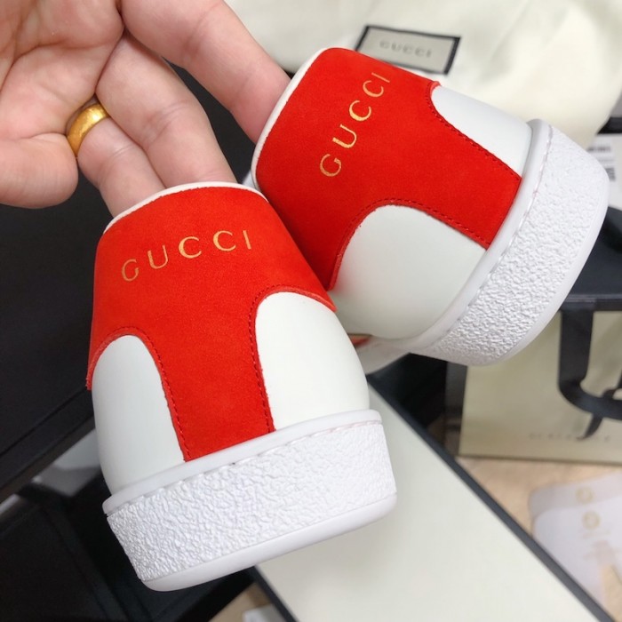 G*u*i ace sneaker with interlocking g 644748