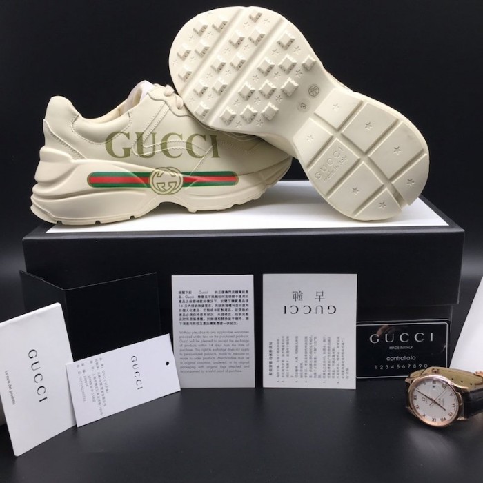 G*u*i rhyton G*u*i logo leather sneaker
