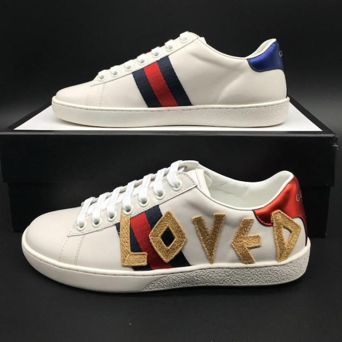 G*u*i men''s ace embroidered sneaker with loved applique