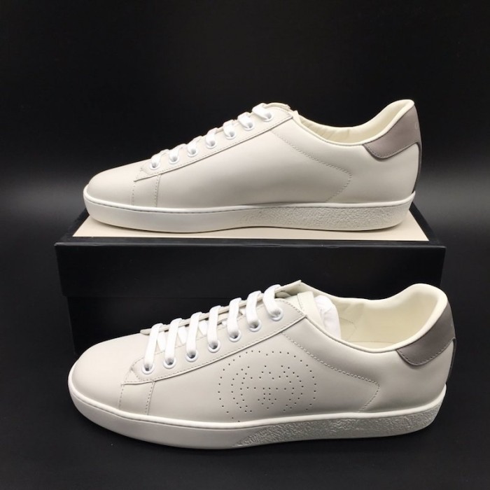 G*u*i men''s ace sneaker with interlocking g