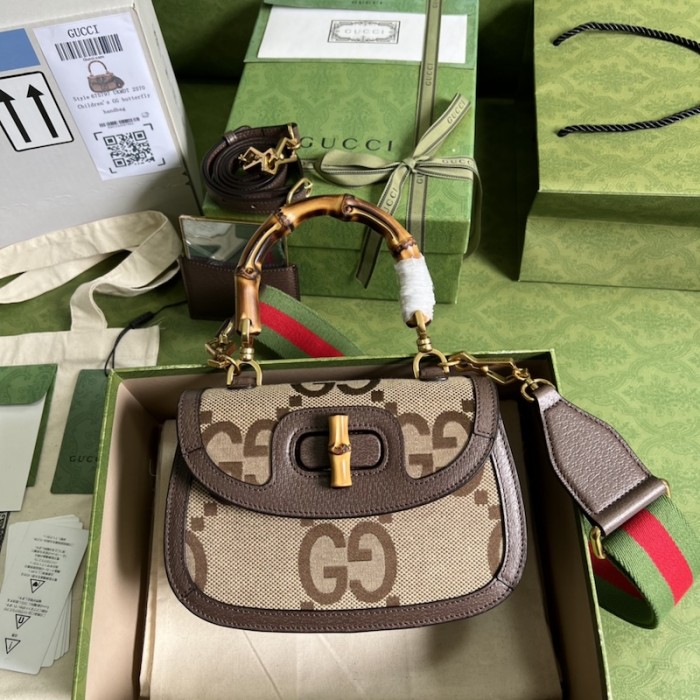 G*u*i small jumbo gg bag with bamboo ‎675797