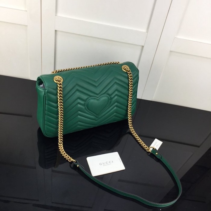 G*u*i gg marmont medium matelassé shoulder bag green