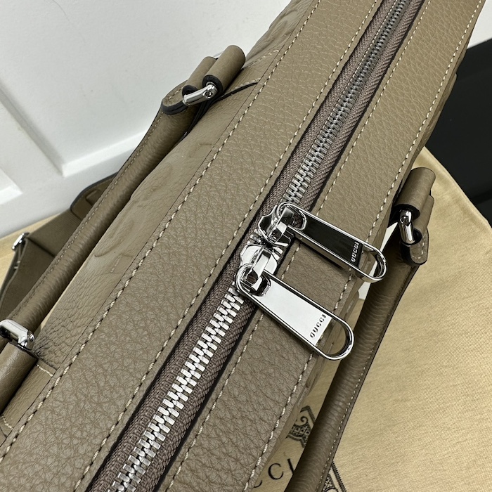 G*u*i jumbo gg briefcase taupe jumbo gg leather ‎658573
