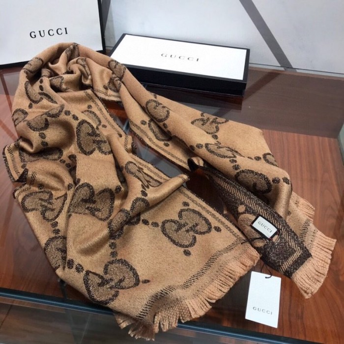 G*u*i jumbo gg jacquard wool silk scarf