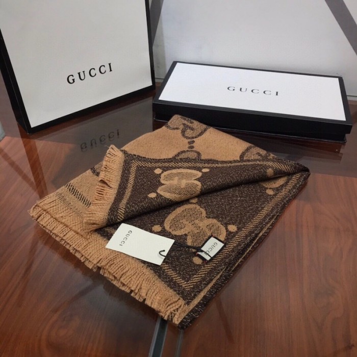 G*u*i jumbo gg jacquard wool silk scarf