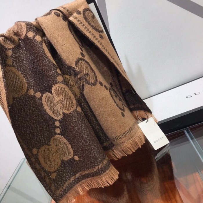 G*u*i jumbo gg jacquard wool silk scarf