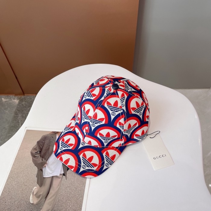 Ad*s x g*u*i trefoil print baseball hat 696485