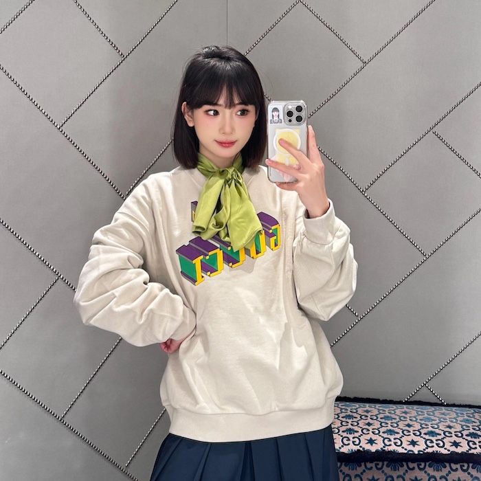 G*u*i cotton jersey sweatshirt with print 768530