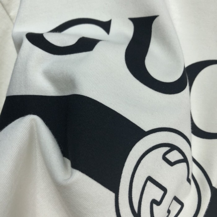 G*u*i oversize t-shirt with G*u*i logo ivory 457095