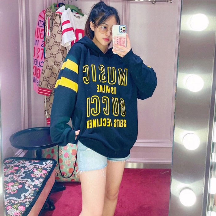 G*u*i 100 cotton hoodies black / yellow