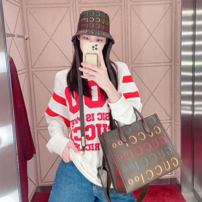 G*u*i 100 cotton sweatshirt white