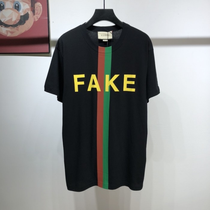 G*u*i ''fake/not'' print oversize t-shirt