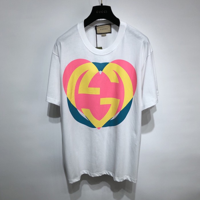 G*u*i interlocking g heart t-shirt white