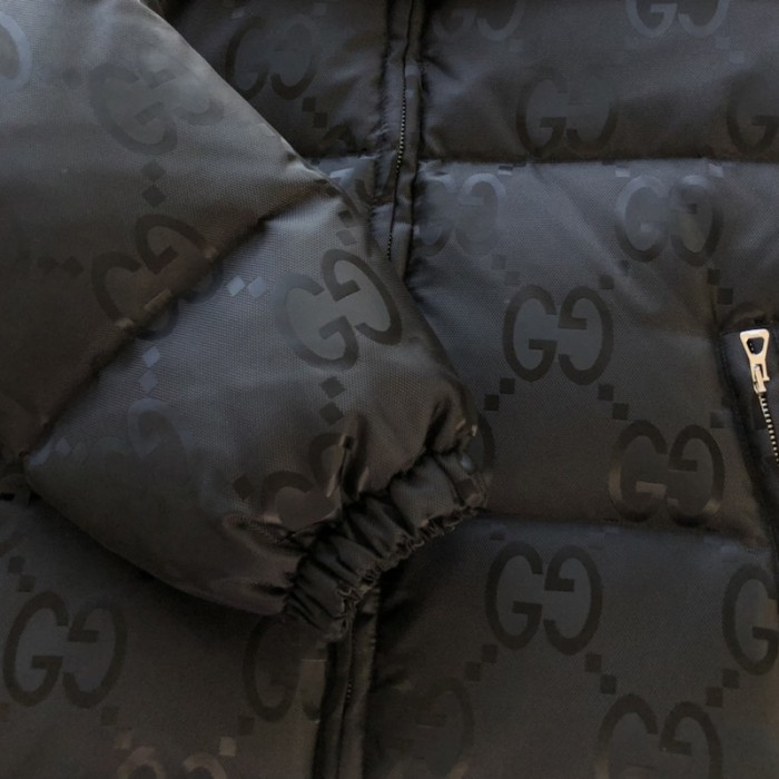 G*u*i jumbo gg canvas jacket 698710 black