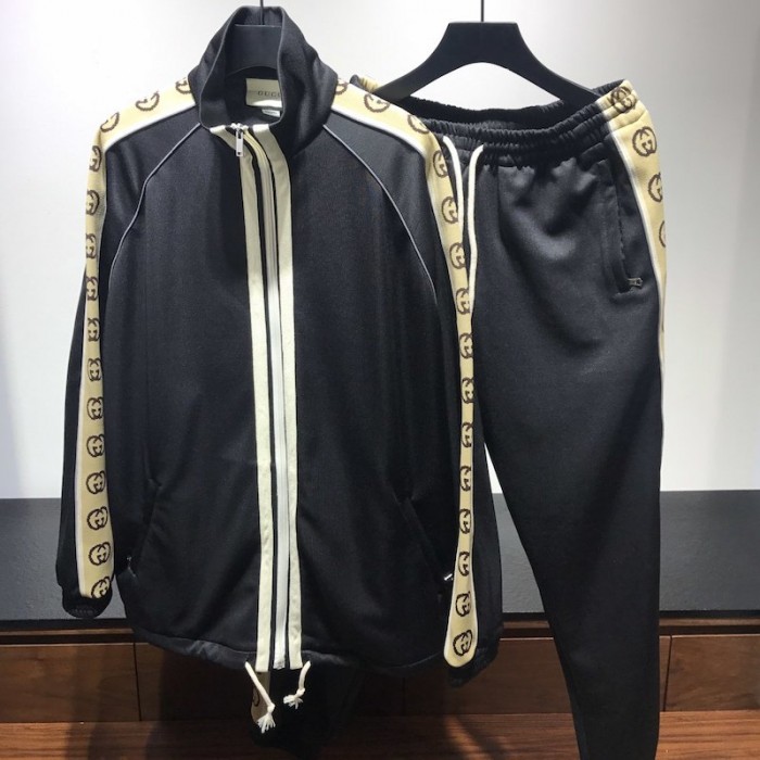 G*u*i oversize technical jersey tracksuit black