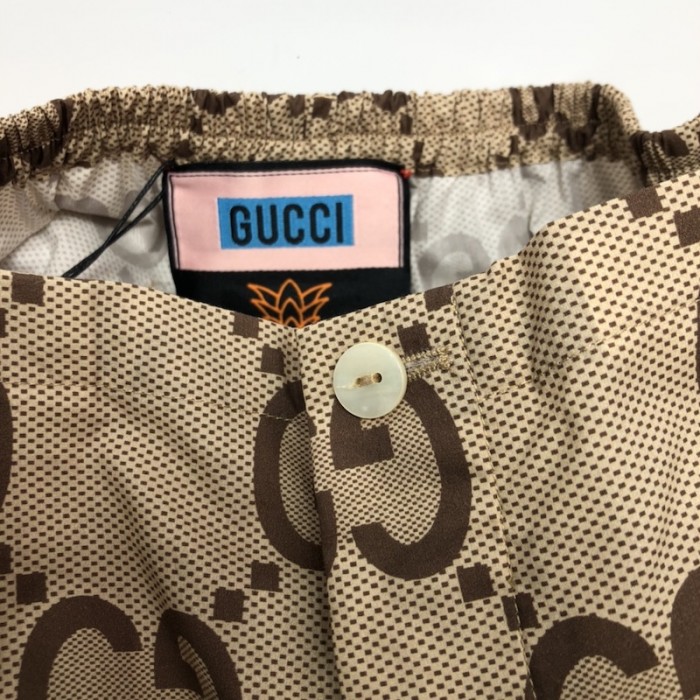 G*u*i pineapple gg canvas shorts 677067