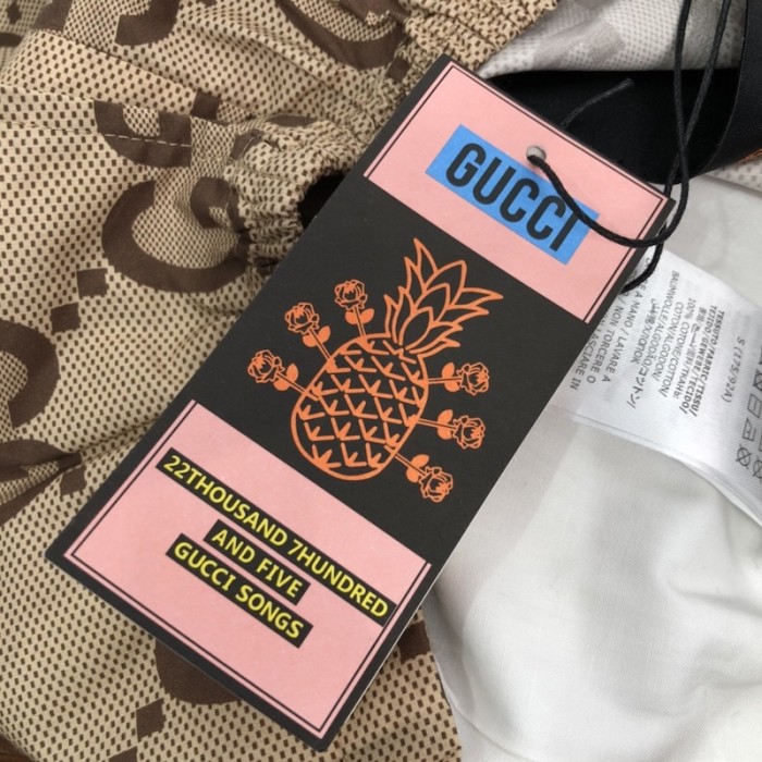 G*u*i pineapple gg canvas shorts 677067
