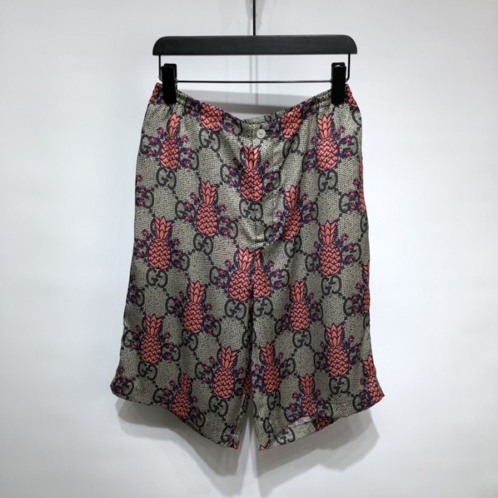 G*u*i pineapple gg print shorts ‎677067
