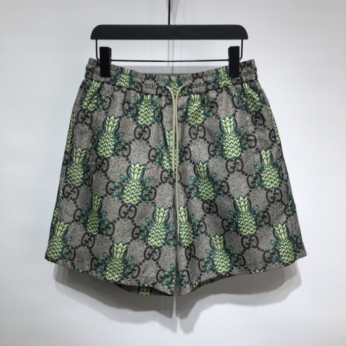 G*u*i pineapple gg print short ‎683021