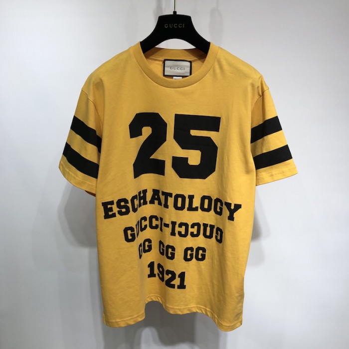 G*u*i t-shirt with ''25 G*u*i eschatology and blind for love 1921'' print yellow