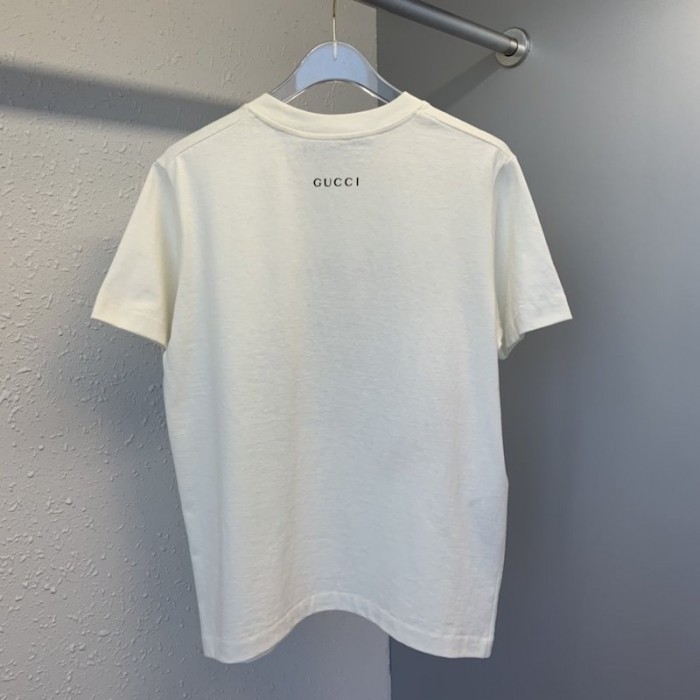 G*u*i t-shirt with fawn patch white