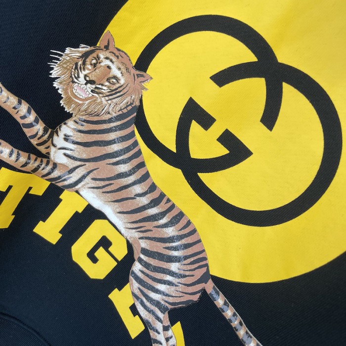 G*u*i tiger cotton sweatshirt black