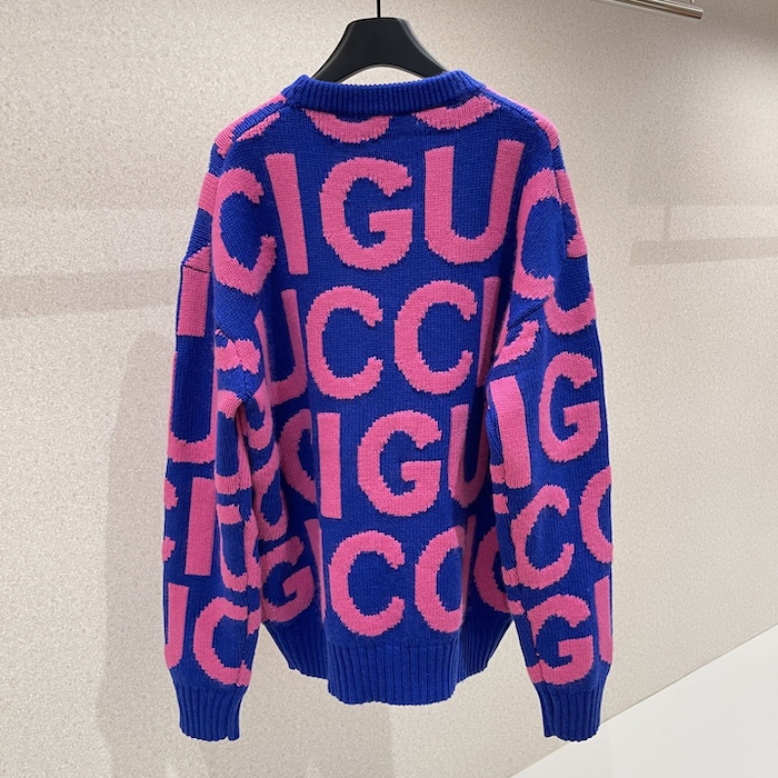 G*u*i wool jumper with G*u*i intarsia blue and pink ‎763672