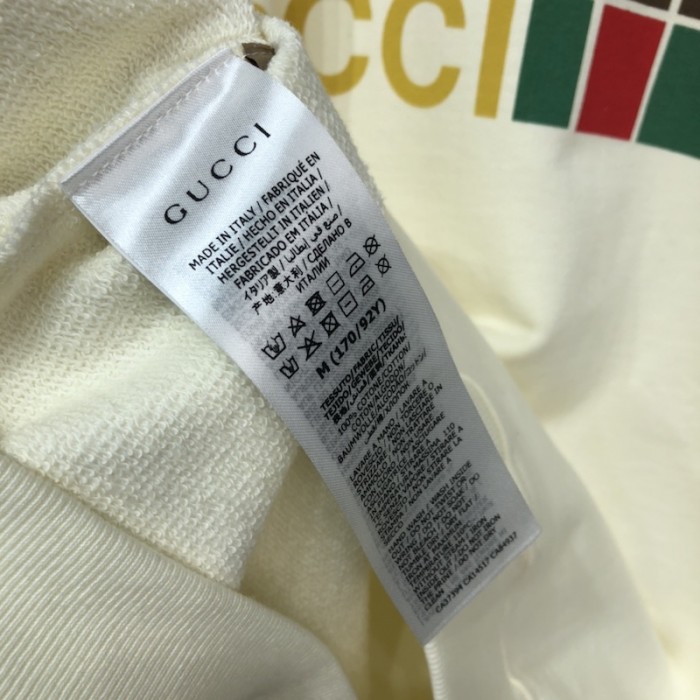 G*u*i x the north face sweatershirt cream