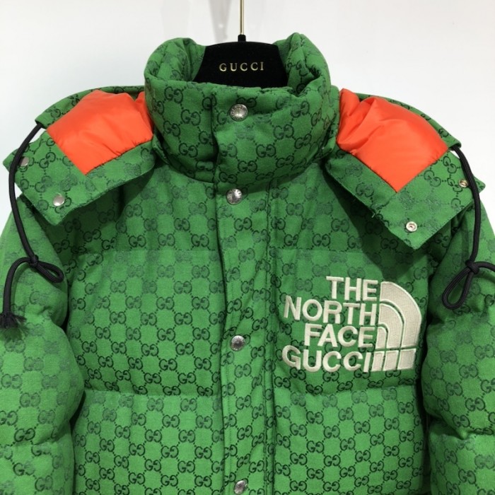 G*u*i x the north face print jacket green