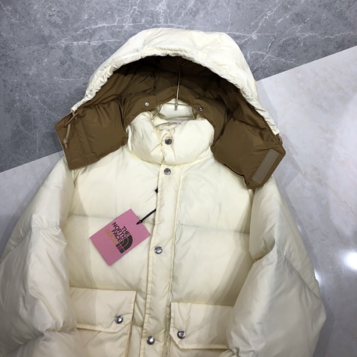 G*u*i x the north face coat jacket white