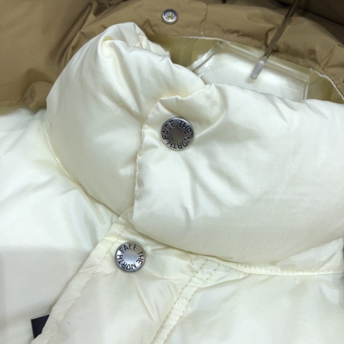 G*u*i x the north face coat jacket white