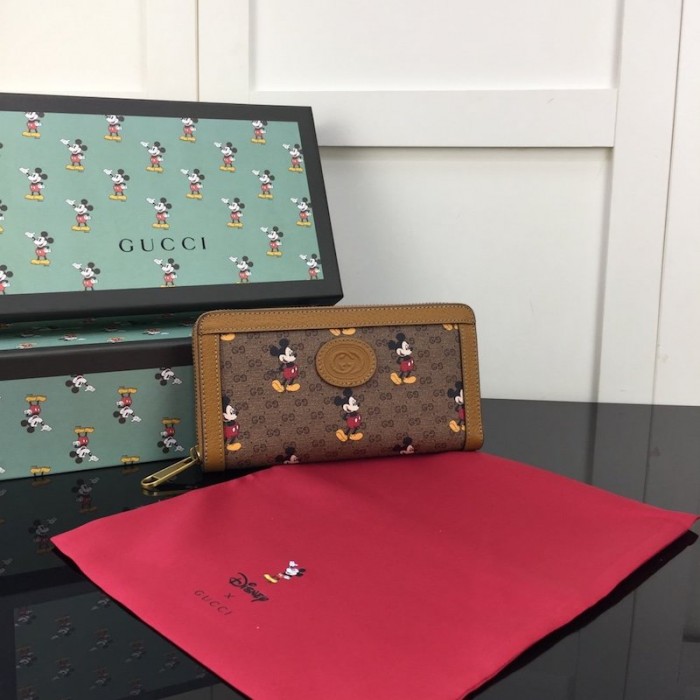 disney x G*u*i zip around wallet