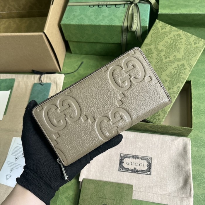 G*u*i jumbo gg continental wallet taupe ‎739484
